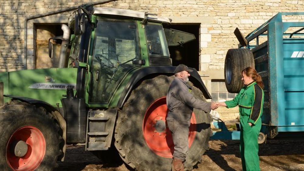 Le droit à l’essai permet à des agriculteurs de tester un projet d’agriculture en commun avant de décider de s’associer. © Jean-Pierre Amet