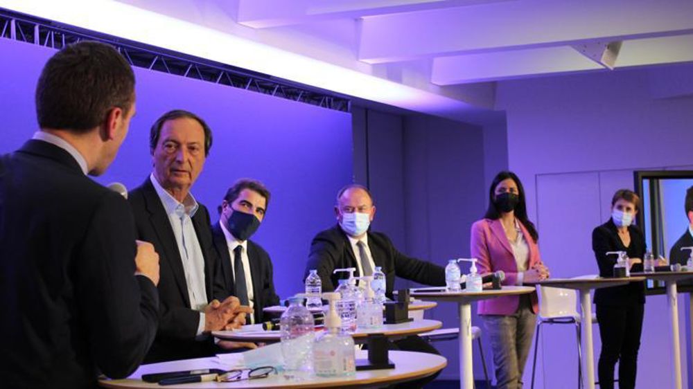 Christiane Lambert, Michel-Édouard Leclerc et Guy Savoy étaient invités à la convention de LR présidée par Christian Jacob. © Les Républicains sur Twitter