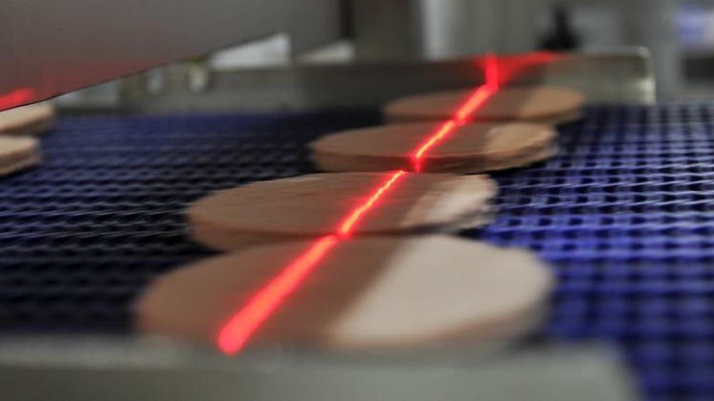 Fabrication de steak haché. © C. Faimali/GFA