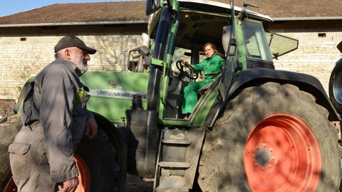 À partir de 2023, seuls les exploitants ayant moins de 67 ans et étant assurés contre les accidents du travail (Atexa) seraient éligibles aux aides de la Pac. © Jean-Pierre Amet À partir de 2023, seuls les exploitants ayant moins de 67 ans et étant assurés contre les accidents du travail (Atexa) seraient éligibles aux aides de la Pac. © Jean-Pierre Amet