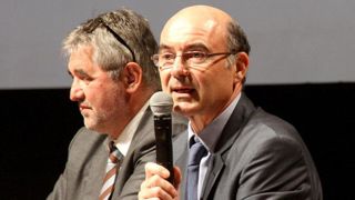 « Nous avons un ADN très proche avec Dcoop en tant que multispécialiste avec une volonté de développement à l’international et de création de valeur », soulignait le président d’Agrial, Arnaud Degoulet, à propos du partenariat créé avec cette coopérative espagnole Dcoop leader en production de lait de chèvre. © A. Dufumier « Nous avons un ADN très proche avec Dcoop en tant que multispécialiste avec une volonté de développement à l’international et de création de valeur », soulignait le président d’Agrial, Arnaud Degoulet, à propos du partenariat créé avec cette coopérative espagnole Dcoop leader en production de lait de chèvre. © A. Dufumier