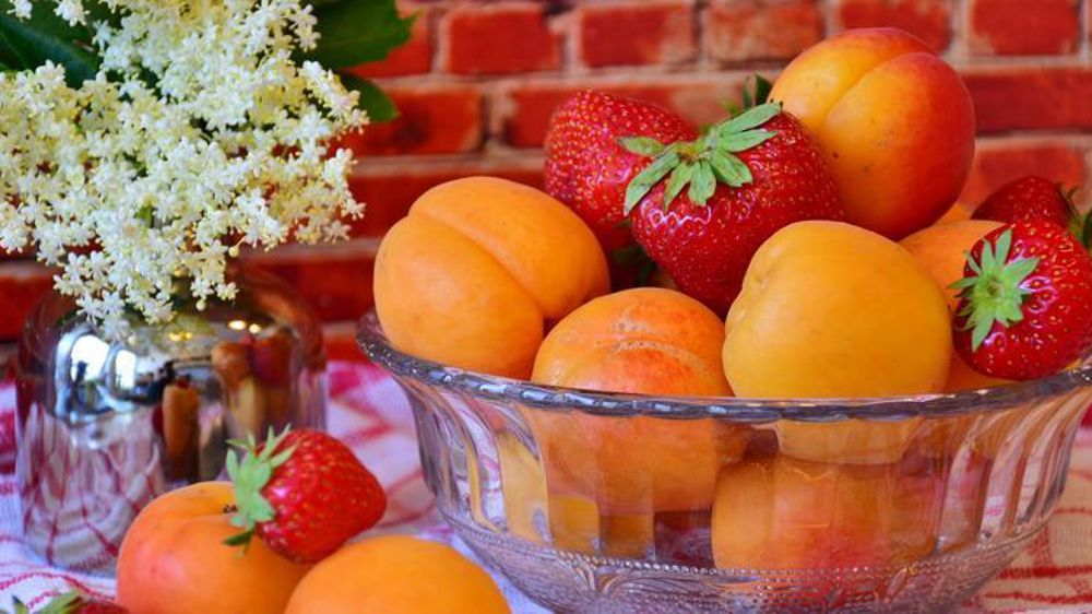 Enquête Les fraises et abricots de supermarché manquent de goût