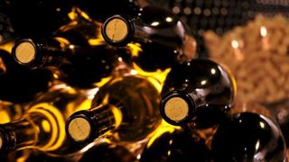 L’OIV a légèrement revu à la baisse la production mondiale de vin. Cette dernière atteindrait 279 millions d’hectolitres. © J.-C. Grelier/GFA L’OIV a légèrement revu à la baisse la production mondiale de vin. Cette dernière atteindrait 279 millions d’hectolitres. © J.-C. Grelier/GFA