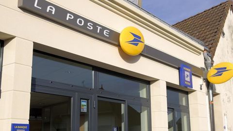 Les sénateurs suggèrent de renforcer le maillage territorial des bureaux postaux sur le territoire en imposant des distances minimums. © S. Leitenberger Les sénateurs suggèrent de renforcer le maillage territorial des bureaux postaux sur le territoire en imposant des distances minimums. © S. Leitenberger