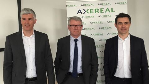 Yvan Schaepman, directeur de Boortmalt, Jean-François Loiseau, président d’Axéréal, et Paul-Yves L’Anthoën, directeur général d’Axéréal, lors du point de presse le jeudi 10 janvier. © F. Melix