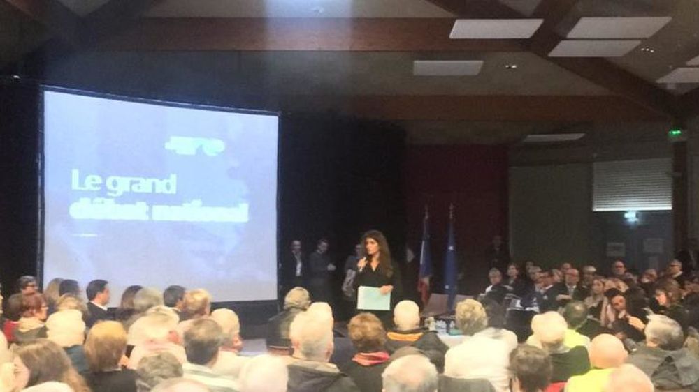 la secrétaire d’État à l’Égalité Marlène Schiappa a exploré la condition de la femme dans un département rural et pauvre, lors d’un débat en Lot-et-Garonne ce 11 février 2019. © Twitter M. Schiappa