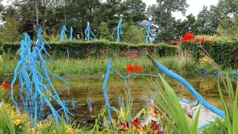 Créé en 1992, le Festival des jardins de Chaumont-sur-Loire a toujours fait preuve de créativité, comme ici, en 2007. Rassembler chaque année, en un lieu, sur un thème précis ce qui se fait de mieux en termes d'innovation a fait des émules dans de nombreux pays.PHOTO : PASCAL FAYOLLE