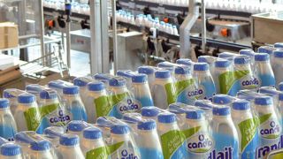 Le résultat de Sodiaal Union doit, pour l'essentiel au redressement tant attendu de sa filiale lait de consommation Candia, passer d'un déficit de 2,5 M€ en 2007 à un bénéfice de 19,6 M€. Le résultat de Sodiaal Union doit, pour l'essentiel au redressement tant attendu de sa filiale lait de consommation Candia, passer d'un déficit de 2,5 M€ en 2007 à un bénéfice de 19,6 M€.