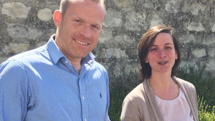 Emmanuel Letesse chez Agora et Clotilde Monmirel chez Valfrance, travaillent de concert pour construire la nouvelle plate-forme commune agro-environnement des deux coopératives. Emmanuel Letesse chez Agora et Clotilde Monmirel chez Valfrance, travaillent de concert pour construire la nouvelle plate-forme commune agro-environnement des deux coopératives.