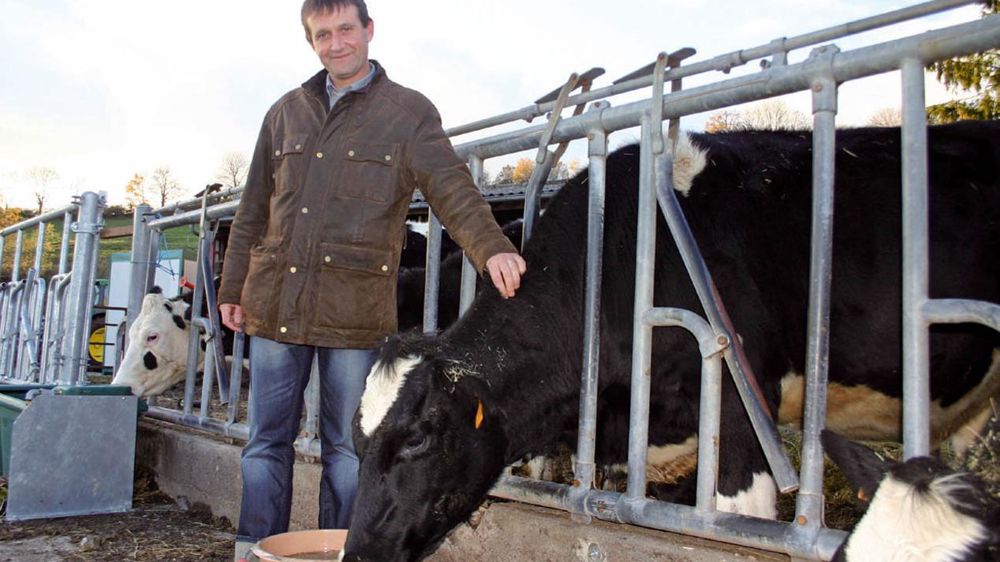 « Nous irons faire la promotion de notre lait directement auprès des consommateurs pour établir un vrai contact avec eux », précise Gilbert Domergue.