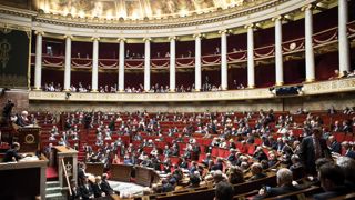 Vraie fausse bonne idée de ne pas autoriser les contrats laitiers marchands ? Les députés vont trancher avant l'examen en deuxième lecture du Sénat. © ROMAIN BEURRIER/REA Vraie fausse bonne idée de ne pas autoriser les contrats laitiers marchands ? Les députés vont trancher avant l'examen en deuxième lecture du Sénat. © ROMAIN BEURRIER/REA