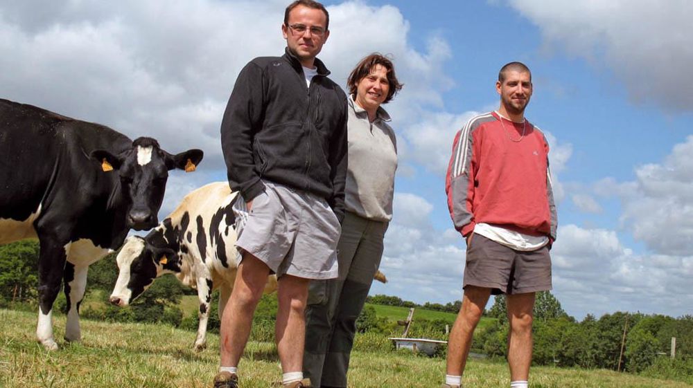 Les associés du Gaec de Malabrit: « Dans le groupe, nous avons tous entre trois à quatre mois de stock… mais il faudrait des repousses en septembre-octobre. »