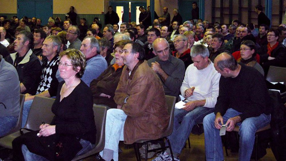 Les éleveurs ont beaucoup donné pour Entremont. L'effort demandé par Sodiaal en laisse certain désemparés, d'autres révoltés.