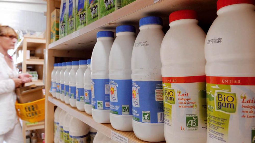 Selon le panel Nielsen, la consommation de lait UHT, qui occupe 80 % du marché, a progressé de 23 % en 2009, celle des yaourts de 10 %.© J.-P. AMET