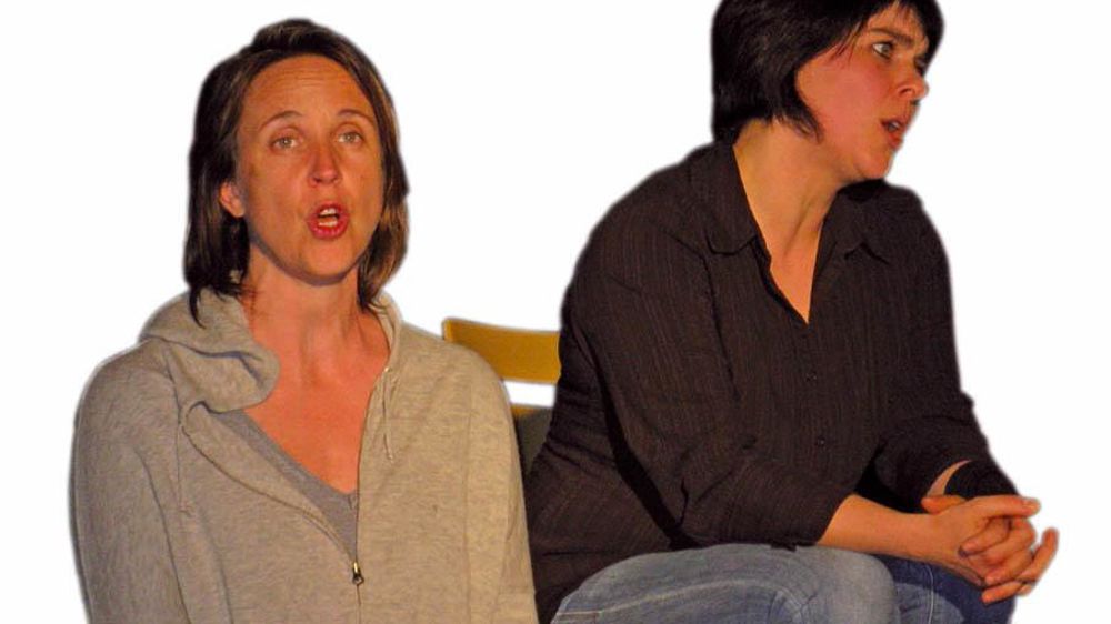 À l'occasion des 20 ans de Solidarité Paysans Manche, la troupe « En Compagnie des Oliviers » raconte le quotidien des agriculteurs en difficulté.