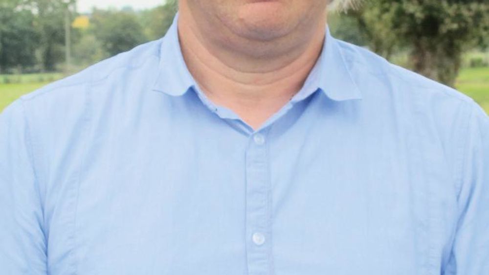 Luc Delaby,  55 ans, est chercheur à l'Inra de Rennes (Ille-et-Vilaine). Il travaille sur les systèmes de production laitière, en intégrant les dimensions techniques, environnementales, économiques et sociales. Face aux enjeux de l'avenir, il préconise des systèmes plus autonomes, aussi bien en matière d'intrants que de subventions publiques. Pour lui, l'agroécologie est le concept qui permet le mieux de répondre aux défis contradictoires que l'élevage doit relever. © P.L.C.