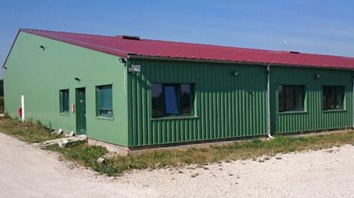 Le site du négoce ADS, à Pierrefitte-sur-Aire, dans la Meuse, a été rénové et mis aux normes en 2010. Le site du négoce ADS, à Pierrefitte-sur-Aire, dans la Meuse, a été rénové et mis aux normes en 2010.