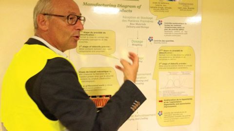 « De 131 000 t d'aliments extrudés et 80 M€ de CA, nous passerons à 150 000 t et 95 à 100 M€ en 2016 », précise Stéphane Deleau, DG de Valorex.H. LAURANDEL « De 131 000 t d'aliments extrudés et 80 M€ de CA, nous passerons à 150 000 t et 95 à 100 M€ en 2016 », précise Stéphane Deleau, DG de Valorex.H. LAURANDEL
