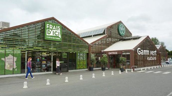 InVivo Retail et Vivadour ont ouvert, à Auch (Gers), le 25 mai, leur premier magasin Frais d'ici adossé à une jardinerie Gamm vert. InVivo Retail et Vivadour ont ouvert, à Auch (Gers), le 25 mai, leur premier magasin Frais d'ici adossé à une jardinerie Gamm vert.