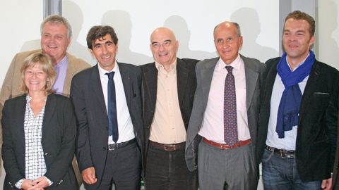 Les partenaires de Bon et Bien comptent transformer la première année 2 000 t de pommes de terre et une soixantaine de tonnes de carottes, d'oignons et d'endives.B. CAILLIEZ Les partenaires de Bon et Bien comptent transformer la première année 2 000 t de pommes de terre et une soixantaine de tonnes de carottes, d'oignons et d'endives.B. CAILLIEZ