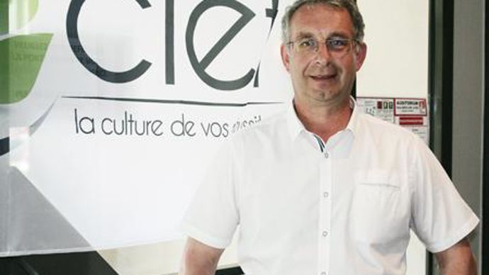 Jean-Pierre Durant, directeur commercial de Clef SAS : « Les agriculteurs doivent s'appuyer sur les points forts de l'agriculture et les mettre en avant. » © B. CAILLIEZ Jean-Pierre Durant, directeur commercial de Clef SAS : « Les agriculteurs doivent s'appuyer sur les points forts de l'agriculture et les mettre en avant. » © B. CAILLIEZ