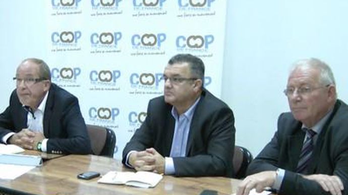 Philippe Mangin, président de Coop de France, Michel Prugue, trésorier de Coop de France et Hubert Grallet, président de Coop de France-métiers du grain.