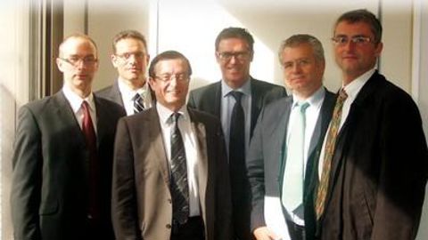 Parmi les partenaires : Ludovic Lhuissier (CACG), Thierry Véronèse (Ovalie innovation), Henri Batut (Pioneer), Franck Clavier (Vivadour), Patrice Roché (Agrimip) et Pierre Weiss (CACG).R. FOURREAUX Parmi les partenaires : Ludovic Lhuissier (CACG), Thierry Véronèse (Ovalie innovation), Henri Batut (Pioneer), Franck Clavier (Vivadour), Patrice Roché (Agrimip) et Pierre Weiss (CACG).R. FOURREAUX