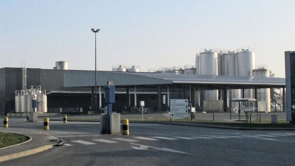 La Prospérité Fermière, à Saint-Pol-sur-Ternoise : après avoir inauguré une nouvelle tour de séchage en 2014, la coopérative projette de doubler ses volumes d'ici à 2025 et ne ferme pas la porte à l'idée d'une nouvelle tour de séchage dès 2016 dans le cadre d'un investissement collectif. La Prospérité Fermière, à Saint-Pol-sur-Ternoise : après avoir inauguré une nouvelle tour de séchage en 2014, la coopérative projette de doubler ses volumes d'ici à 2025 et ne ferme pas la porte à l'idée d'une nouvelle tour de séchage dès 2016 dans le cadre d'un investissement collectif.
