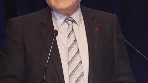 « Des partenariats stratégiques avec des leaders seront réalisés chaque fois que cela sera nécessaire pour le développement de nos filiales », précise Pascal Prot, président du groupe Vivescia.C. URVOY « Des partenariats stratégiques avec des leaders seront réalisés chaque fois que cela sera nécessaire pour le développement de nos filiales », précise Pascal Prot, président du groupe Vivescia.C. URVOY