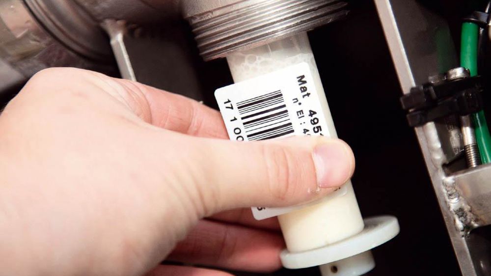 Le nouveau texte interdit aussi les filtres capables de réduire les comptages cellulaires et exige le signalement des laits hors normes au préfet.© SÉBASTIEN CHAMPION