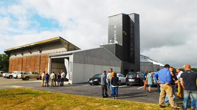 Le 21 juin, une quarantaine de personnes ont pu visiter le nouveau silo d'Interface céréales. © INTERFACE Le 21 juin, une quarantaine de personnes ont pu visiter le nouveau silo d'Interface céréales. © INTERFACE