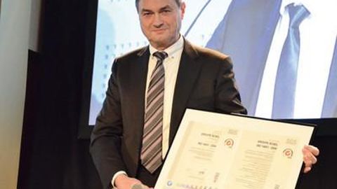 Il aura suffi d'un an, et non de deux comme prévu, pour que le groupe Scael, et son président Philippe Voyet, décrochent la certification environnementale Iso 14001.A. RICHARD