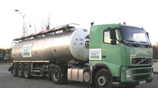 Avec une collecte de 125 millions de litres, Biolait est le deuxième collecteur de lait biologique en France, après Lactalis. Avec une collecte de 125 millions de litres, Biolait est le deuxième collecteur de lait biologique en France, après Lactalis.