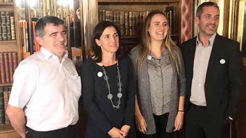 Jean-François Delorme, responsable filière céréales et colza chez Bayer (à gauche), Fabienne Pouliquen, responsable communication fongicides, Constance Tuffet, responsable technique fongicides, Stéphane Carbonne, chef marché fongicides céréales et colza.M. LOISON