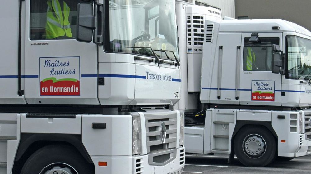 La coopérative Maîtres Laitiers du Cotentin subit une sous-réalisation de 10 Ml en 2012-2013, ce qui l'inquiète. L'enquête réalisée en mars 2013, à laquelle ont répondu 50 % des 960 producteurs, la rassure en partie. À l'horizon 2018-2020, elle prévoit 50 à 70 Ml supplémentaires.