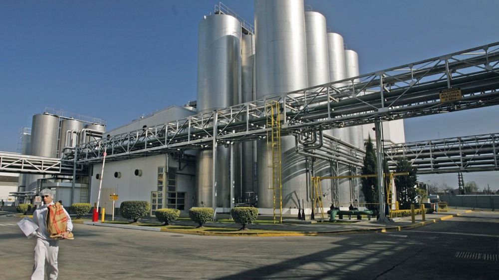À l'instar d'autres entreprises argentines qui investissent, La Serenísima a déboursé l'an dernier environ 18 M€ pour racheter une usine et sa division lait pour enfants. Elle compte Danone parmi ses actionnaires depuis 1996.© DIEGO GIUDICE/ARCHIVOLATINO-REA