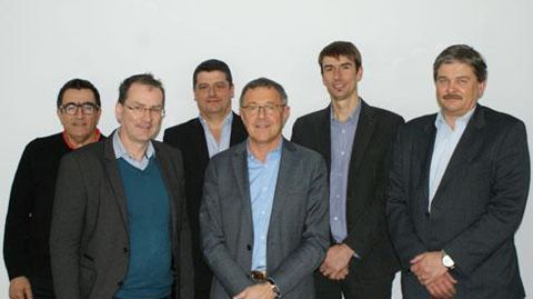 De gauche à droite, les membres du bureau de So'Fab : Jean-Paul Banquet (Sonap), Jean-Louis Zwick (Soal), Eric Domergue (Arterris), Pascal Pringault (RAGT), Sylvain Claveria (Solevial), Michel Vernet (Sanders Euralis). De gauche à droite, les membres du bureau de So'Fab : Jean-Paul Banquet (Sonap), Jean-Louis Zwick (Soal), Eric Domergue (Arterris), Pascal Pringault (RAGT), Sylvain Claveria (Solevial), Michel Vernet (Sanders Euralis). De gauche à droite, les membres du bureau de So'Fab : Jean-Paul Banquet (Sonap), Jean-Louis Zwick (Soal), Eric Domergue (Arterris), Pascal Pringault (RAGT), Sylvain Claveria (Solevial), Michel Vernet (Sanders Euralis). De gauche à droite, les membres du bureau de So'Fab : Jean-Paul Banquet (Sonap), Jean-Louis Zwick (Soal), Eric Domergue (Arterris), Pascal Pringault (RAGT), Sylvain Claveria (Solevial), Michel Vernet (Sanders Euralis).