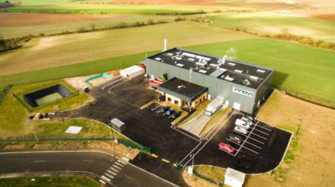 Le site de production d'insectes InnovaFeed de Nesle, dans la Somme, disposera d'une capacité de production dix fois plus élevée que celle du site pilote à Gouzeaucourt, dans le Nord, ici en photo. © XAVIER DAUSSIN Le site de production d'insectes InnovaFeed de Nesle, dans la Somme, disposera d'une capacité de production dix fois plus élevée que celle du site pilote à Gouzeaucourt, dans le Nord, ici en photo. © XAVIER DAUSSIN
