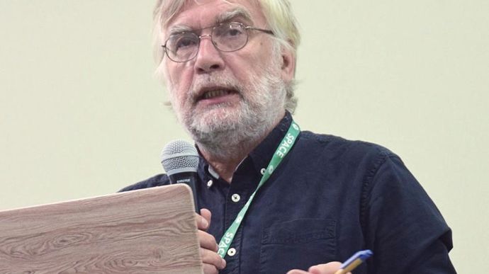 Pour Hervé Guyomard, la proposition de la Commission pour la prochaine Pac, impose la recherchede nouveaux financements.Y. BOLOH