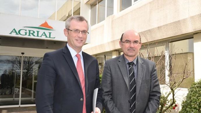 Ludovic Spiers, directeur général et Arnaud Degoulet, président d'Agrial : « L'objectif est d'apporter des droits à produire stables et rentables aux adhérents. »J.-C. BALLANDONNE