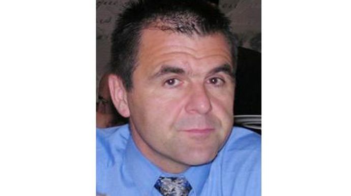 Eric Chrétien, directeur adjoint, assure la direction du groupe Cal en attendant la venue d'un futur directeur. Eric Chrétien, directeur adjoint, assure la direction du groupe Cal en attendant la venue d'un futur directeur.