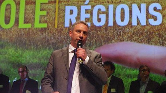 « Nous avons été précurseurs en 2013 avec le contrat Premium semis, dont la pertinence n'est aujourd'hui plus à démontrer », souligne Antoine Hacard, président d'Acolyance (ici, lors de l'AG de 2015). © C. URVOY « Nous avons été précurseurs en 2013 avec le contrat Premium semis, dont la pertinence n'est aujourd'hui plus à démontrer », souligne Antoine Hacard, président d'Acolyance (ici, lors de l'AG de 2015). © C. URVOY