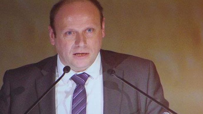 « La solidité financière du groupe nous permet d'avoir recours à l'emprunt notamment pour suppor­ter le coût financier du décalage des échéances appro proposé aux adhérents », précise Christian Sondag­, président du groupe Lorca. © C. URVOY « La solidité financière du groupe nous permet d'avoir recours à l'emprunt notamment pour suppor­ter le coût financier du décalage des échéances appro proposé aux adhérents », précise Christian Sondag­, président du groupe Lorca. © C. URVOY