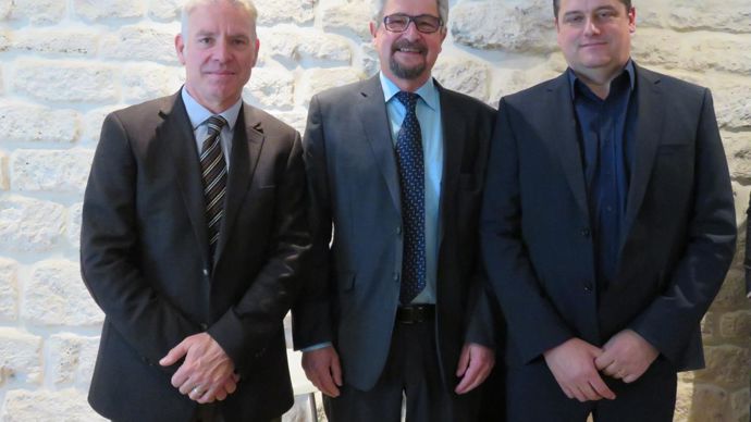 De gauche à droite, Jacques Logie, DG d'Arterris, Régis Serres, président, et Eric Domergue, directeur nutrition et productions animales.M. COISNE