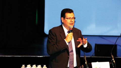 Bernard Perret, président d'Agrosud, a conclu : « Je suis fier de la distribution française qui capte de la valeur, j'espère qu'on sera aussi fier de notre modèle dans trois ou quatre ans. »L. PETIT