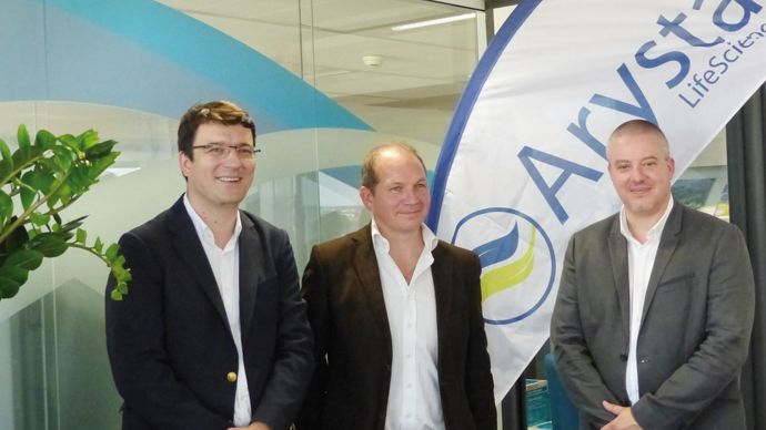De gauche à droite, Richard Matei, directeur général Arysta France, Alexander Vatelot, directeur marketing, développement et communication et Nicolas Lemonnier, chef de marché céréales, pommes de terre et lin.L. PETIT