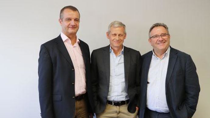 De gauche à droite : Gérard Clay, Xavier Laude et Gilles Bollé, qui ont été exclus de Tereos en tant que coopérateurs le 16 août dernier. © I. ESCOFFIER De gauche à droite : Gérard Clay, Xavier Laude et Gilles Bollé, qui ont été exclus de Tereos en tant que coopérateurs le 16 août dernier. © I. ESCOFFIER