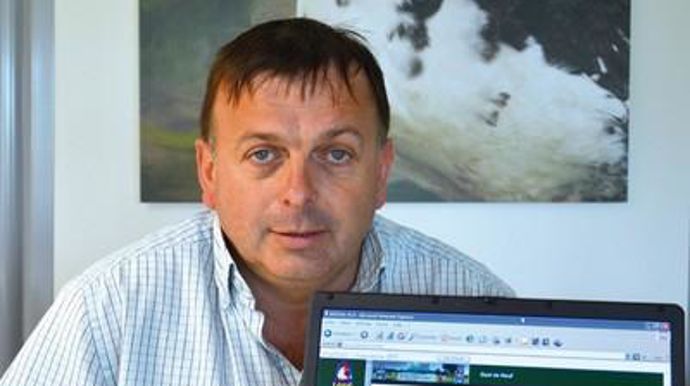 Gérard Plantais, responsable informatique de la Cafel : « L'objectif est de retrouver sur le smartphone les mêmes rubriques que sur le web. »J.-C. BALLANDONNE