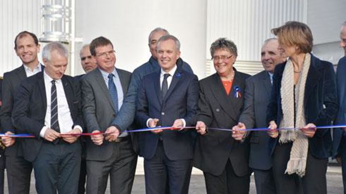 Lors de l'inauguration, François de Rugy a mis en exergue le partenariat entre une coopérative agricole, « un modèle de richesse pour la France », et l'énergéticien Engie. Un binôme qui pourrait faire décol­ler la filière biogaz. © A. RICHARD Lors de l'inauguration, François de Rugy a mis en exergue le partenariat entre une coopérative agricole, « un modèle de richesse pour la France », et l'énergéticien Engie. Un binôme qui pourrait faire décol­ler la filière biogaz. © A. RICHARD