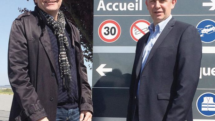 Bruno Demeuré, à gauche, et Loïc Poirier, respectivement président et directeur général du réseau de négoces Impaact.H. LAURANDEL